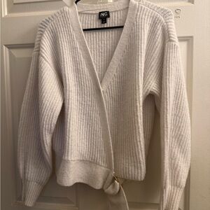 INC International Concepts Women's Cream V-Neck Sweater